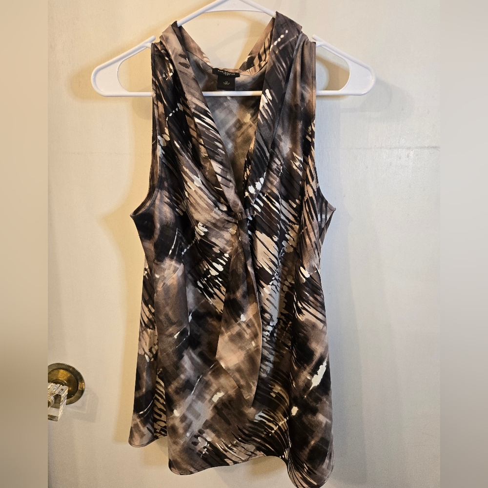 Ann Taylor Sleeveless Gray Blouse